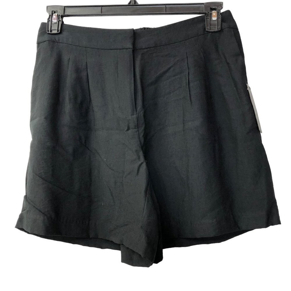 VINCE CAMUTO $79 Women's high rise‎ Shorts 5" size 6 NWT